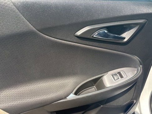 Used 2018 Chevrolet Malibu LT image 31
