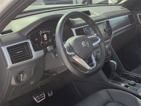 Certified 2023 Volkswagen Atlas Cross Sport SEL Premium R-Line image 7