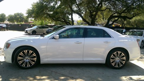 Used 2014 Chrysler 300 S image 8