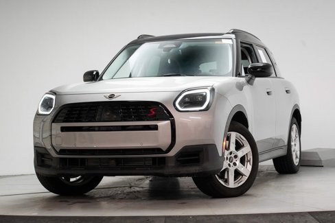 Certified 2025 MINI Cooper Countryman S image 1