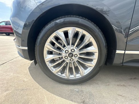 Used 2021 Ford Edge Titanium w/ Equipment Group 301A image 34