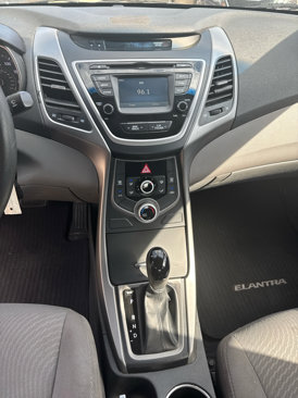 Used 2016 Hyundai Elantra SE w/ Option Group 02 image 15