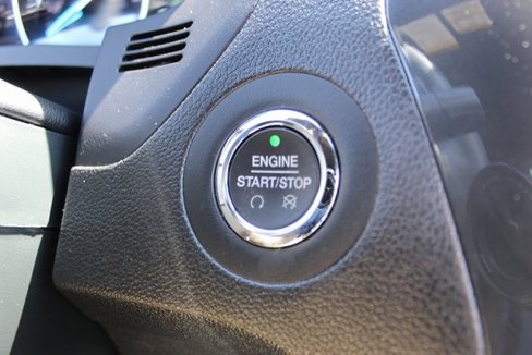 Used 2018 Ford Explorer XLT w/ Equipment Group 202A image 18