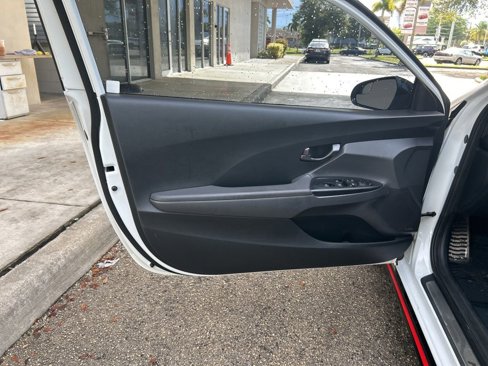 Used 2020 Hyundai Veloster N w/ Performance Package image 34