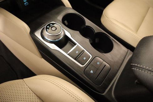Used 2022 Ford Escape SEL image 8