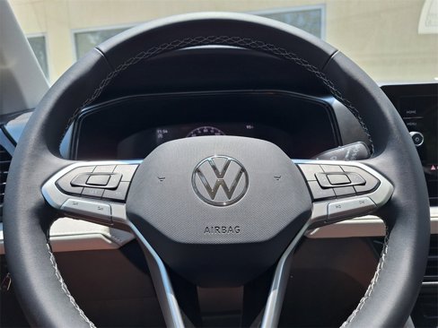 New 2025 Volkswagen Taos S image 22