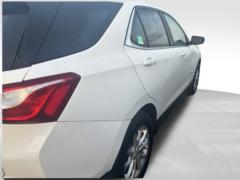 Used 2019 Chevrolet Equinox LT image 9