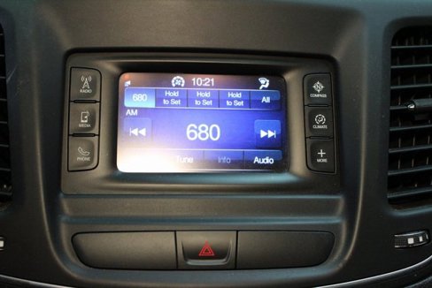 Used 2015 Chrysler 200 LX image 19