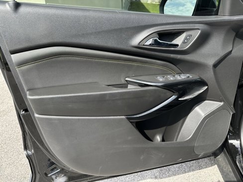 New 2025 Chevrolet Trax LT w/ Driver Confidence Package image 20