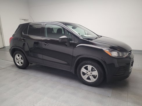 Used 2020 Chevrolet Trax LS w/ Tint and Cruise Package image 11