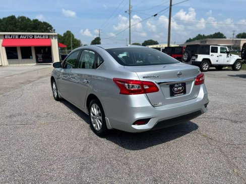 Used 2019 Nissan Sentra SV image 8