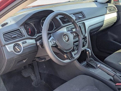 Used 2018 Volkswagen Passat 2.0T S w/ Driver Assistance Package image 10