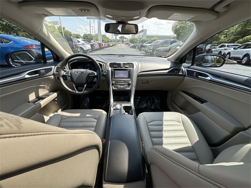 Certified 2019 Ford Fusion SEL image 16