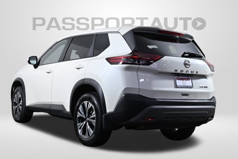 Certified 2023 Nissan Rogue SV image 6