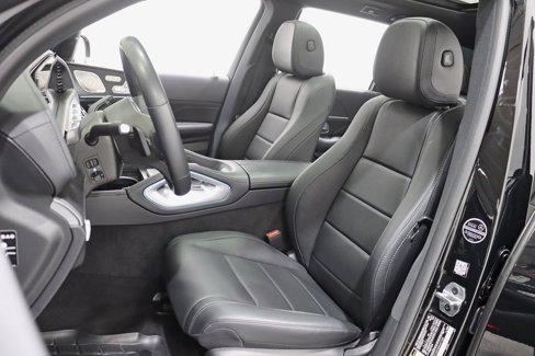 Used 2021 Mercedes-Benz GLS 450 4MATIC image 30