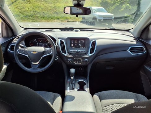 Used 2023 Chevrolet Equinox LT image 13