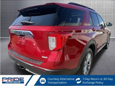 Used 2020 Ford Explorer XLT w/ Equipment Group 202A image 6