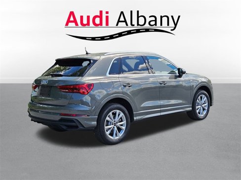 New 2025 Audi Q3 2.0T Premium image 4