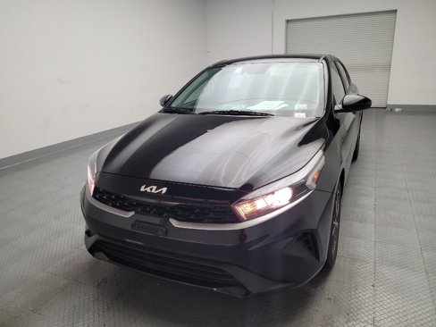 Used 2023 Kia Forte LXS image 15