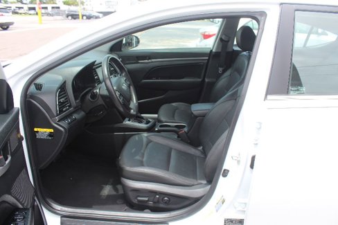Used 2017 Hyundai Elantra Limited w/ Limited Tech Package 08 image 10