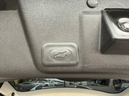 Used 2017 Buick Enclave Premium w/ Experience Buick Package image 8