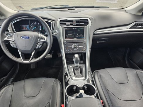 Used 2016 Ford Fusion Energi Titanium w/ Driver Assist Package image 23