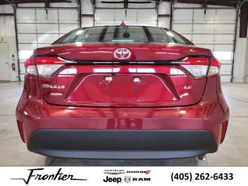 Used 2023 Toyota Corolla LE image 4