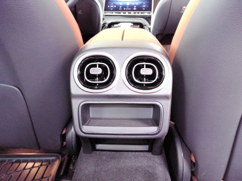 Certified 2025 Mercedes-Benz C 300 Sedan image 24