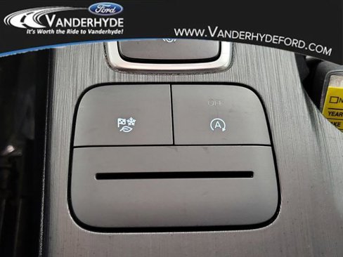 Used 2023 Ford Escape Active w/ Cold Weather Package image 32