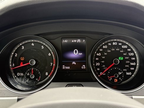 Used 2021 Volkswagen Atlas SE image 35