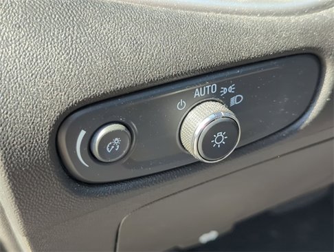 Certified 2022 Chevrolet Malibu LT w/ Leather Package image 35