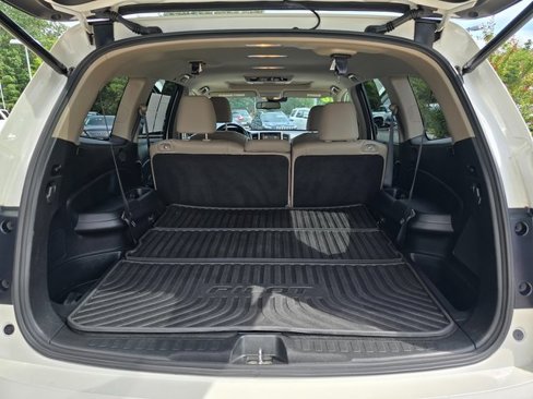 Used 2018 Honda Pilot Touring image 7
