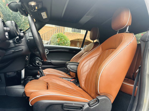 Used 2017 MINI Cooper S image 23