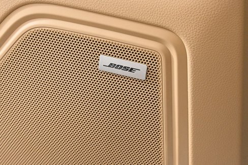Certified 2022 Porsche Macan image 7