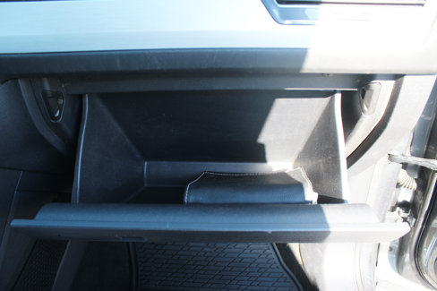 Used 2018 Volkswagen Tiguan S image 53