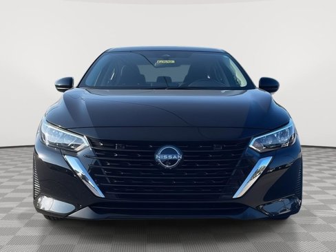 Used 2024 Nissan Sentra SV image 2