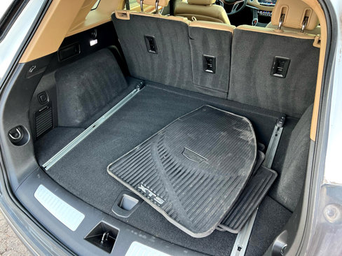 Used 2017 Cadillac XT5 Platinum w/ Driver Assist Package image 59