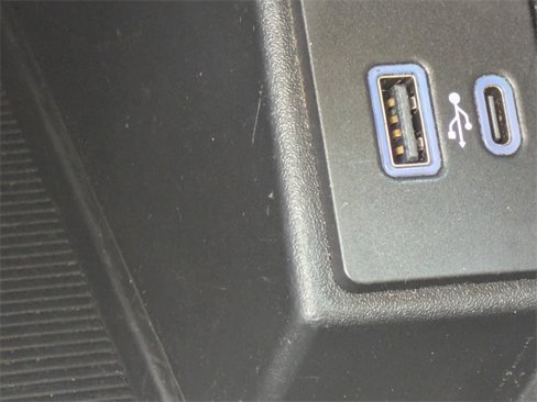 Used 2024 Ford Edge SEL image 30