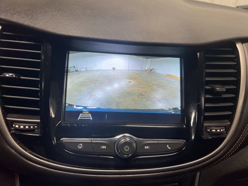 Used 2019 Chevrolet Trax LT image 16