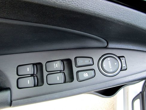 Used 2011 Hyundai Sonata Limited image 24