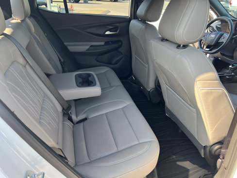 Used 2024 Buick Envista Avenir image 13
