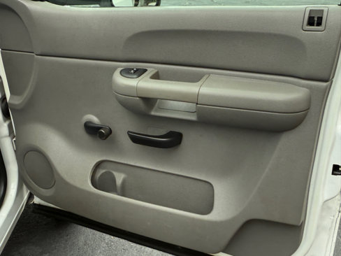 Used 2009 Chevrolet Silverado 2500 W/T image 8