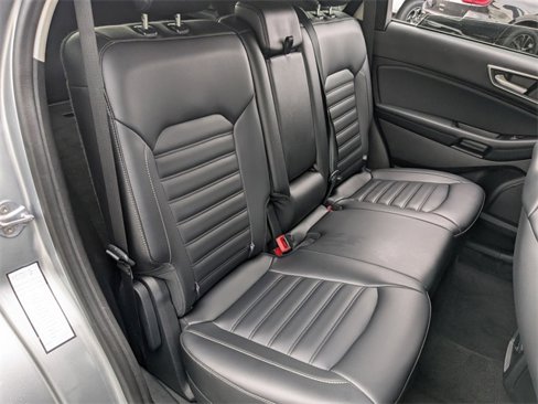 Used 2024 Ford Edge SEL image 19