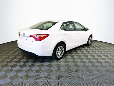 Used 2019 Toyota Corolla LE image 8