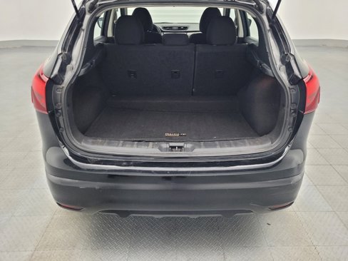 Used 2018 Nissan Rogue Sport S image 29