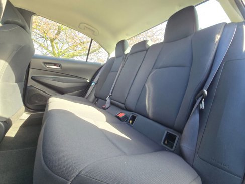 Used 2021 Toyota Corolla LE image 13