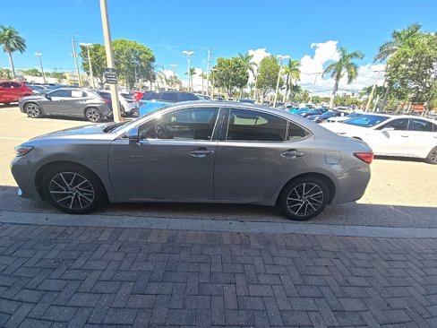 Used 2018 Lexus ES 350 image 9