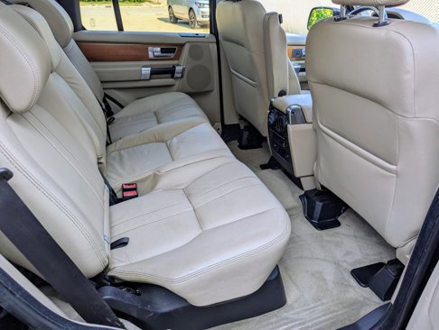Used 2011 Land Rover LR4 image 11