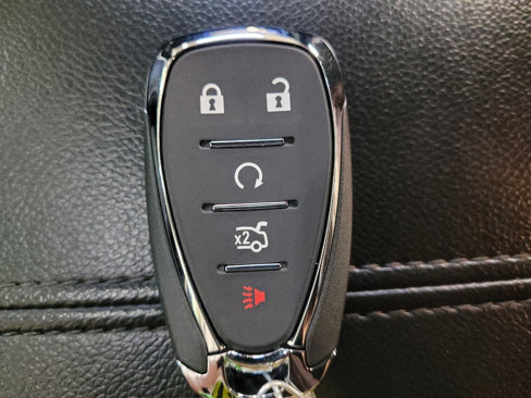 Used 2022 Chevrolet Malibu LT image 32