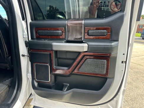 Used 2017 Ford F350 Platinum w/ Platinum Ultimate Package image 21